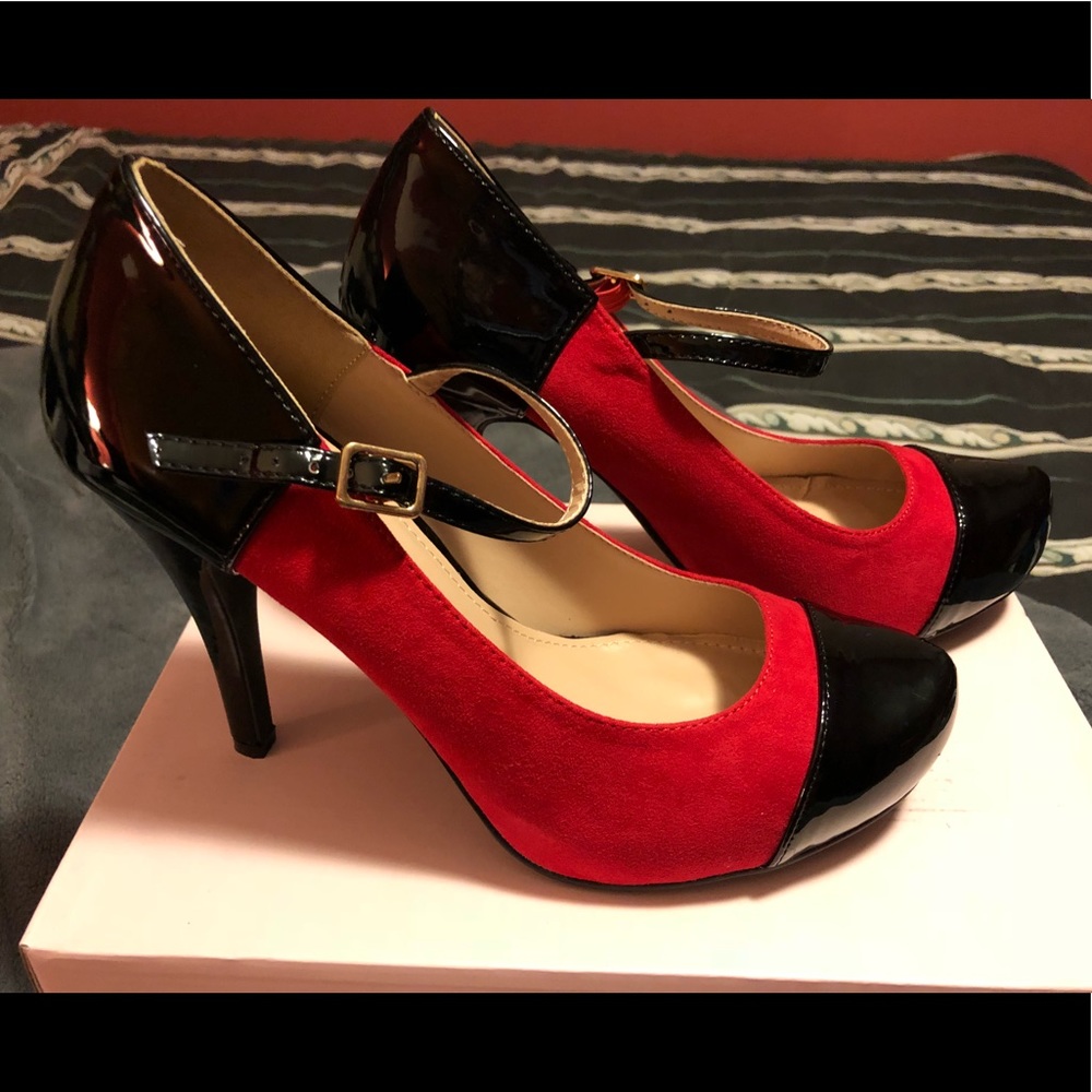 Red and black heels - brand new
